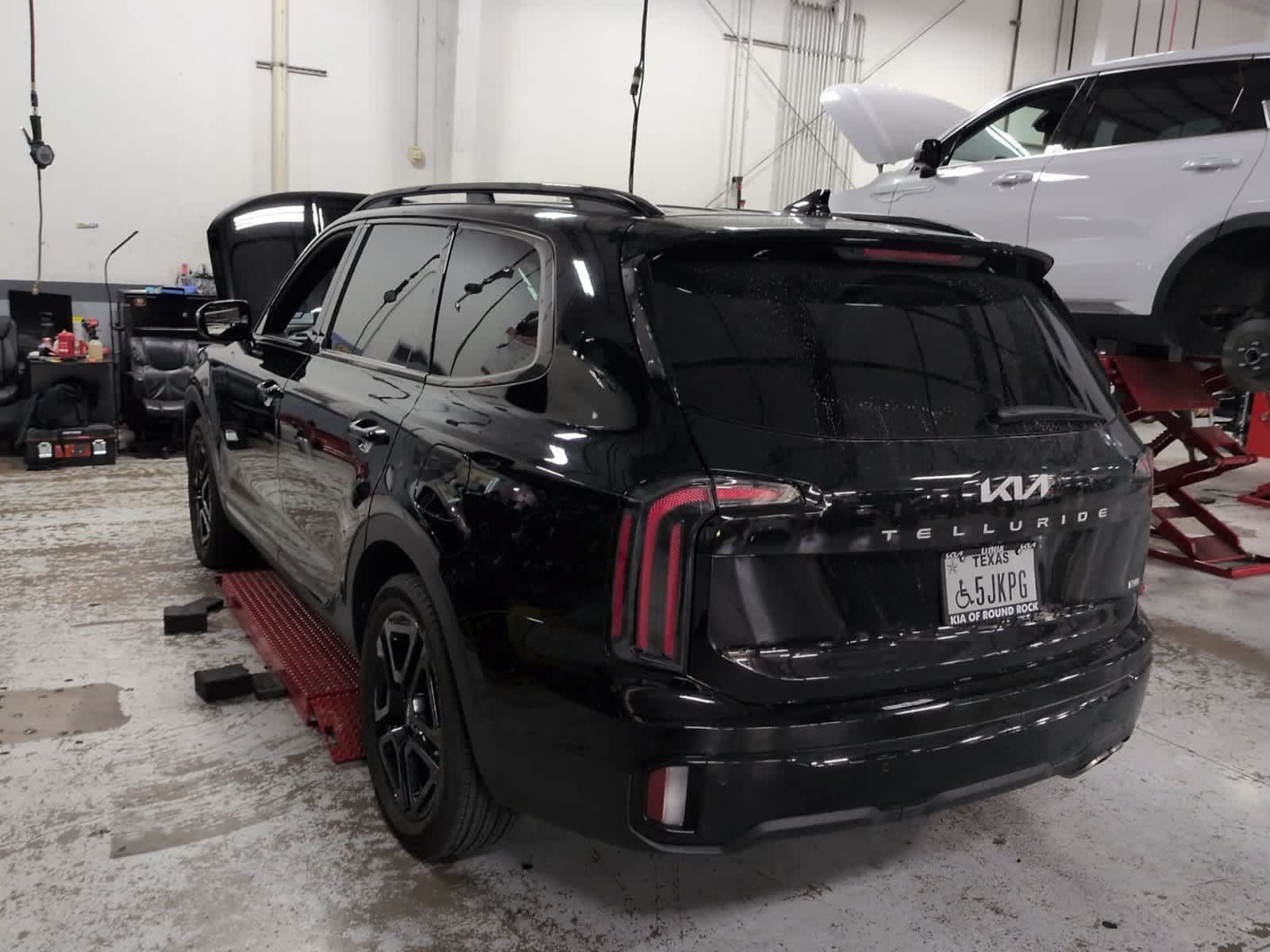 Certified 2024 Kia Telluride SX Prestige X-Line AWD/4WD image 6
