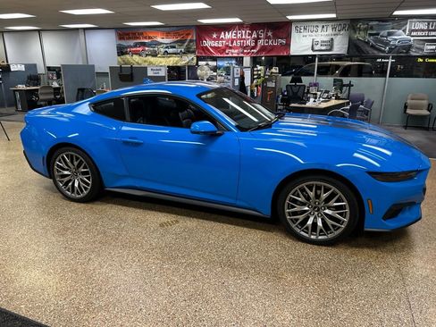 New 2025 Ford Mustang Premium image 4