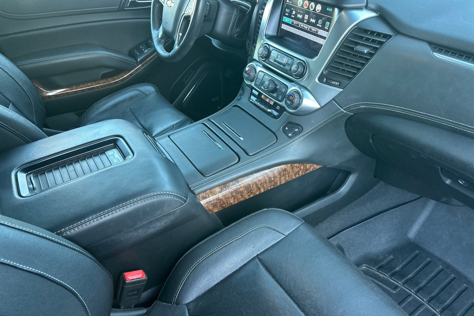 Used 2020 Chevrolet Tahoe Premier AWD/4WD image 20