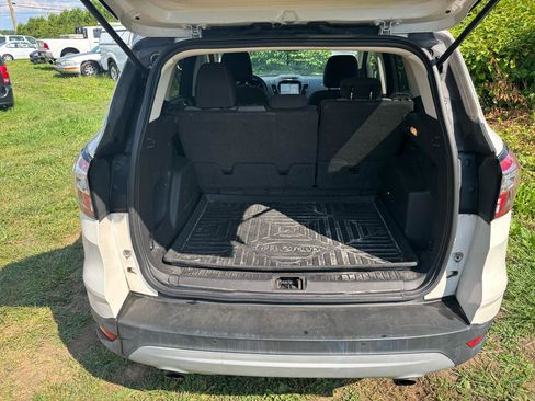 Used 2017 Ford Escape SE w/ Equipment Group 201A AWD/4WD image 20