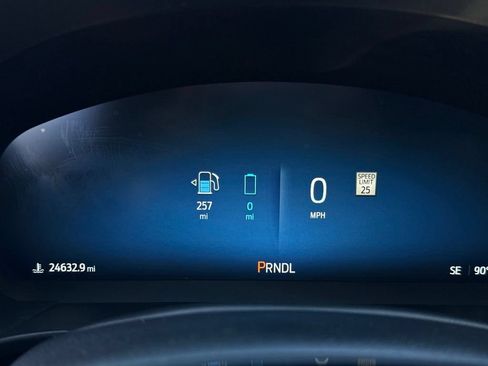 Used 2023 Ford Escape SE FWD image 19