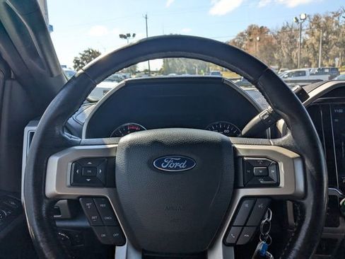 Used 2022 Ford F250 Lariat w/ Chrome Package image 20