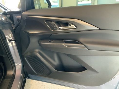 New 2026 Chevrolet Equinox EV LT w/ Comfort Package image 42