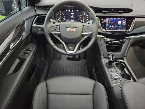 New 2025 Cadillac XT6 Sport w/ Technology Package image 14