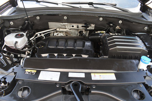 Used 2024 Volkswagen Atlas SEL AWD/4WD image 31