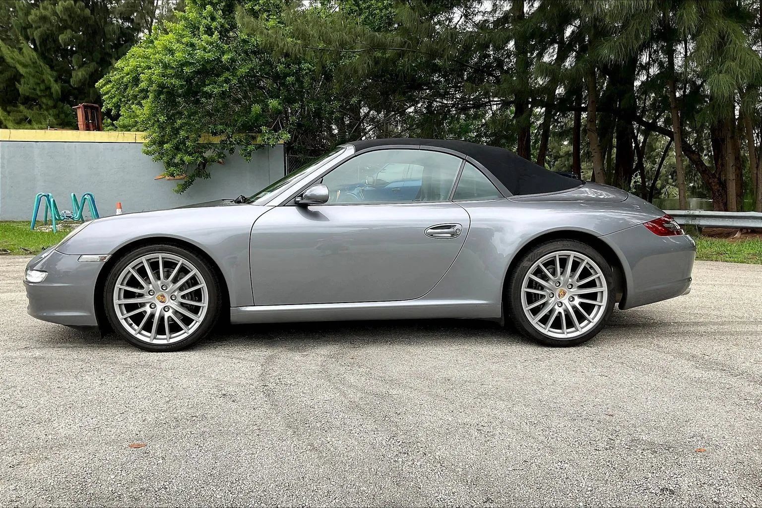 Used 2006 Porsche 911 Carrera RWD image 40
