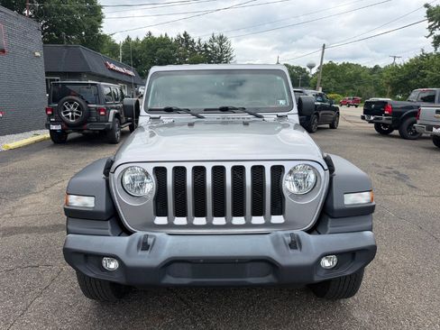 Used 2018 Jeep Wrangler Unlimited Sport S AWD/4WD image 8