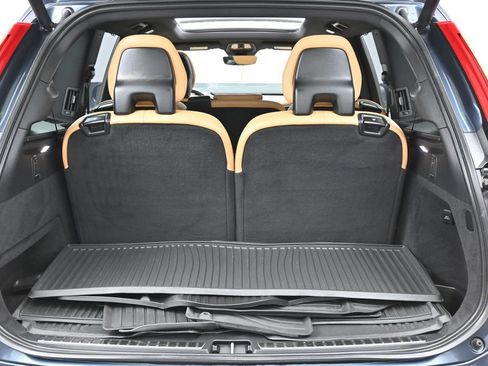 Used 2023 Volvo XC90 B6 Ultimate w/ Protection Package Premier AWD/4WD image 11