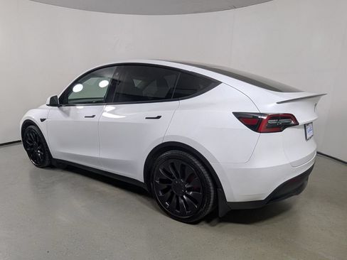 Used 2022 Tesla Model Y Performance AWD/4WD image 6