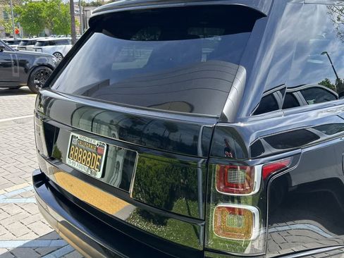 Used 2019 Land Rover Range Rover Supercharged image 19