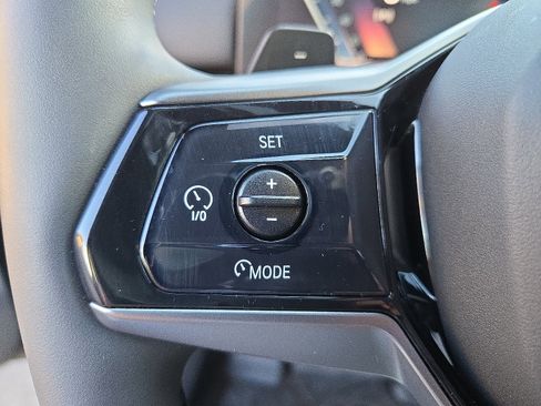 Used 2024 BMW 540i xDrive w/ Premium Package image 23