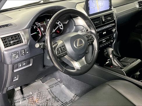 Used 2022 Lexus GX 460 image 13