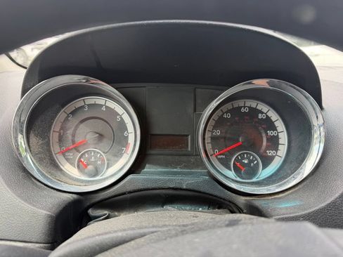 Used 2013 RAM C/V Tradesman FWD image 17