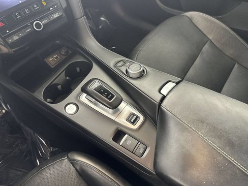 Used 2023 INFINITI QX50 Luxe w/ Accent Package FWD image 21