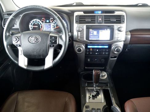 Used 2016 Toyota 4Runner Limited AWD/4WD image 17