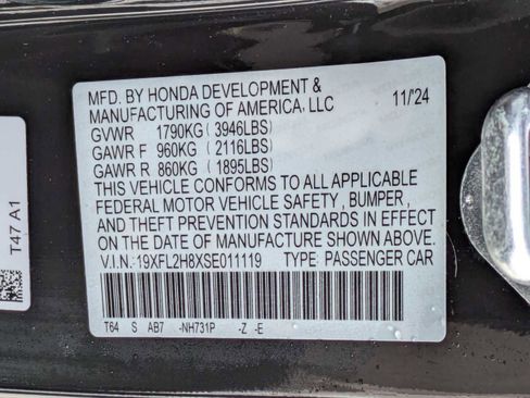 Certified 2025 Honda Civic Sport image 30