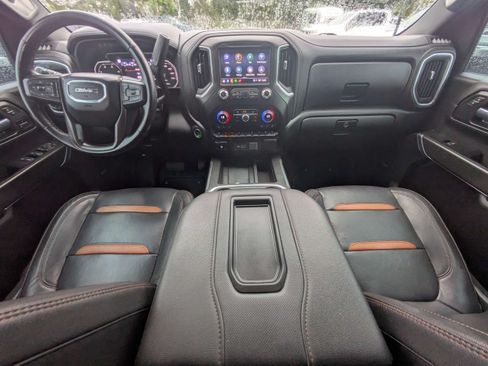 Used 2022 GMC Sierra 2500 AT4 w/ AT4 Premium Plus Package AWD/4WD image 16