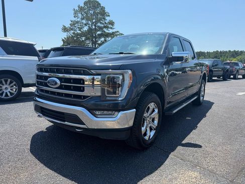 Used 2021 Ford F150 Lariat w/ Equipment Group 502A High AWD/4WD image 2
