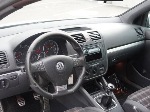 Used 2007 Volkswagen GTI 2.0T 2-Door image 3