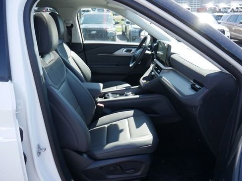 New 2026 Ford Explorer Active AWD/4WD image 28