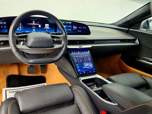 Used 2024 Lucid Air Touring image 13