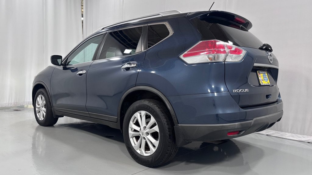 Used 2016 Nissan Rogue SV FWD image 7