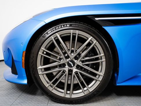 Used 2024 Aston Martin DB12 Convertible RWD image 44