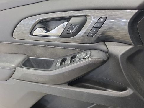Used 2022 Chevrolet Traverse High Country AWD/4WD image 14