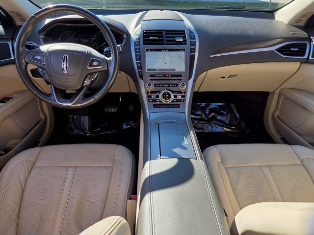 Used 2017 Lincoln MKZ Reserve FWD image 14