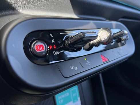 New 2026 MINI Cooper 4-Door Hardtop image 16