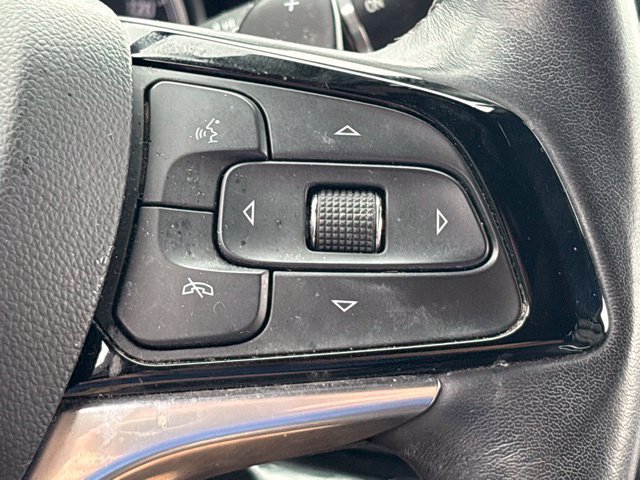 Used 2024 Buick Enclave Essence w/ Sport Touring Edition AWD/4WD image 17