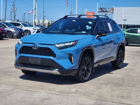 Certified 2025 Toyota RAV4 XSE AWD/4WD image 3