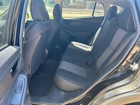 Used 2018 Subaru Crosstrek 2.0i Premium AWD/4WD image 11
