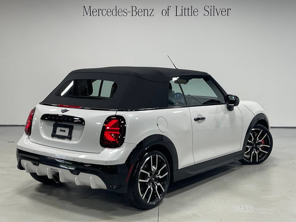 Used 2025 MINI Cooper John Cooper Works FWD image 6