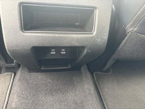 Used 2025 Mitsubishi Outlander SE FWD image 52