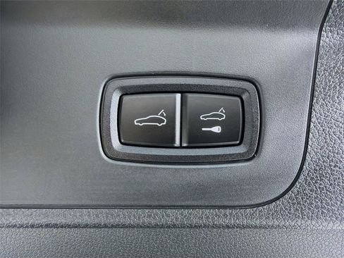 Used 2023 Porsche Panamera Platinum Edition RWD image 24
