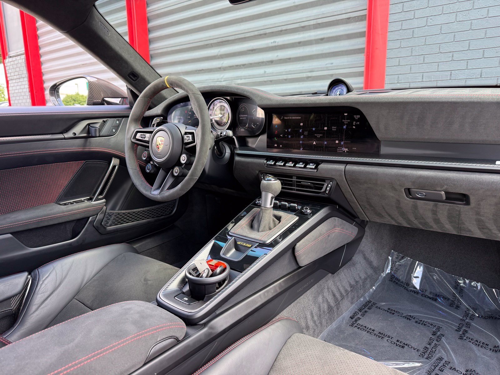 Used 2025 Porsche 911 GT3 RS w/ Weissach Package RWD image 59