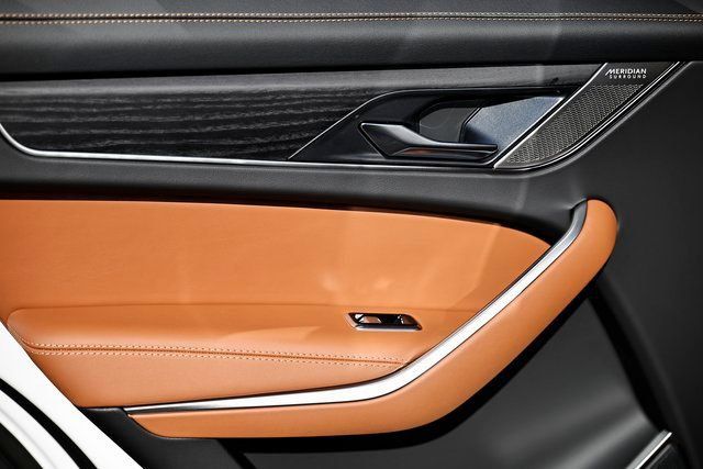 New 2026 Jaguar F-PACE R-Dynamic S AWD/4WD image 27