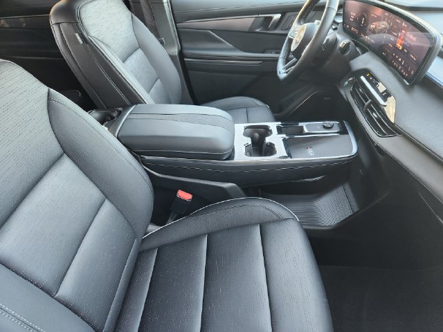 Used 2026 Buick Enclave Sport Touring FWD image 18