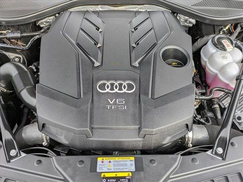 Used 2025 Audi A8 L 3.0T w/ Executive Package image 25