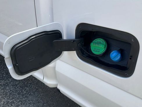 Used 2019 Ford F450 Limited image 17