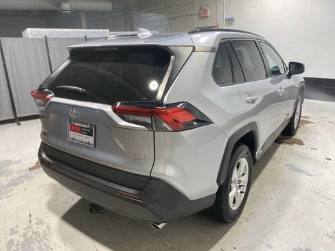 Used 2020 Toyota RAV4 XLE w/ All Weather Liner Package AWD/4WD image 26