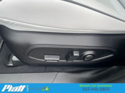 Used 2025 Jeep Wagoneer S Limited image 27