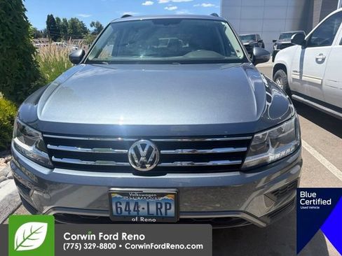 Used 2020 Volkswagen Tiguan SE w/ Panoramic Sunroof Package AWD/4WD image 2