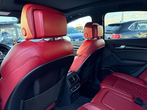 Used 2023 Audi SQ5 Premium Plus w/ Premium Plus Package image 29