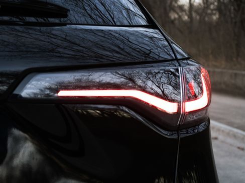 Certified 2025 Honda HR-V EX-L image 13