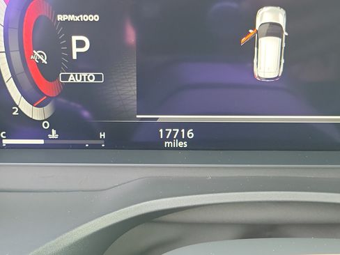 Used 2026 Nissan Rogue SL AWD/4WD image 25