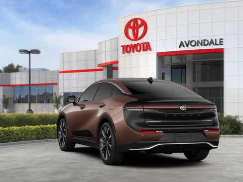 New 2026 Toyota Crown Platinum AWD/4WD image 7