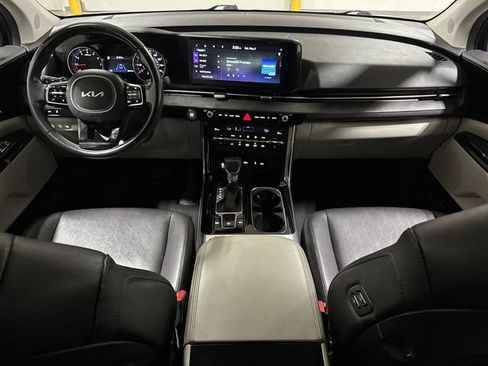 Used 2022 Kia Carnival SX FWD image 10