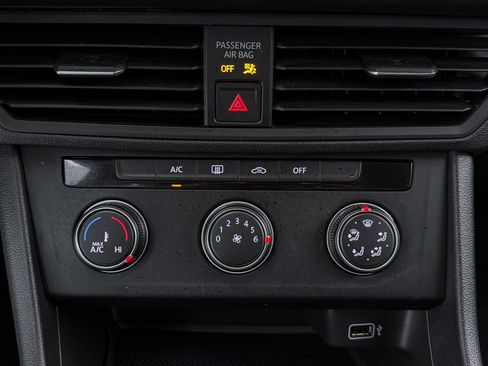 Used 2019 Volkswagen Jetta S w/ Driver Assistance Package image 20